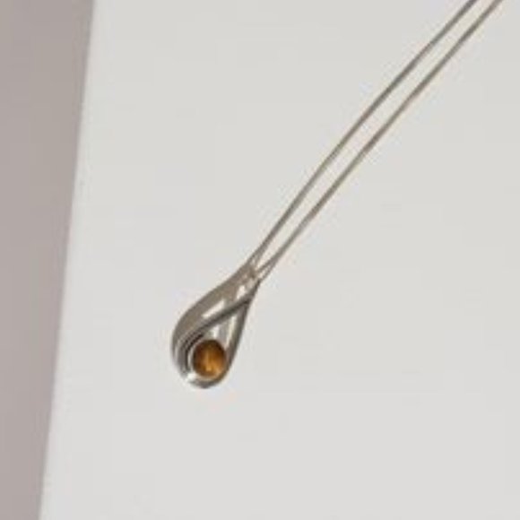 Pamela Love Tiger's Eye Rhea Pendant - Picture 2 of 5